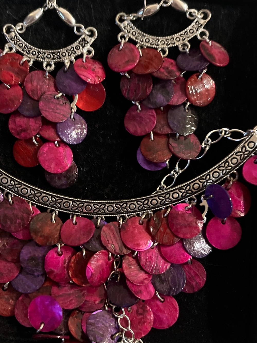 Women’s Pink & Purple Disc Chandelier Necklace and Earrings Set